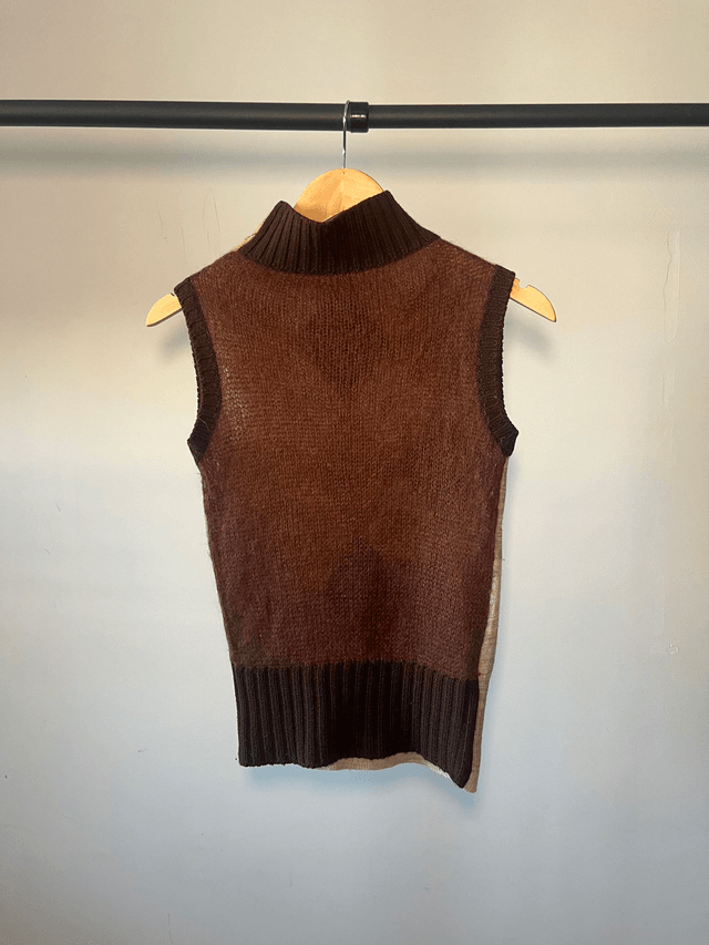 Sleeveless checkered sweater #0001